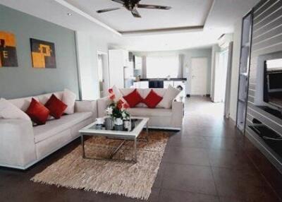 2 BEDROOM CONDO AT PRATAMNUK