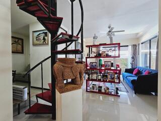 Good price!! Pool Villa in East Pattaya for Sale