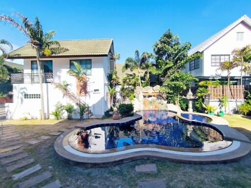 Pool Villa For Sale at Central Park IV