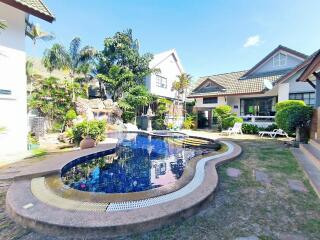 Pool Villa For Sale at Central Park IV