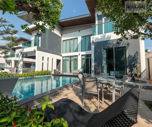 LUXURY POOL VIILA HOUSE FOR SALE 98LEKE VIEW