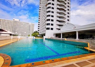 1 Bedroom Sea View For Sale at Jomtien Complex