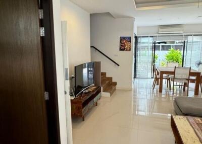 Modern House 3 Bedrooms In Bangtao For Rent