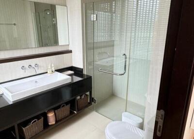 Modern House 3 Bedrooms In Bangtao For Rent