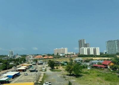 View of the neighborhood