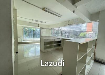 Prime 5-Storey 200 SQM Shop House in Thong Lo soi 9 Big Intersection - Ideal for Any Business Venture