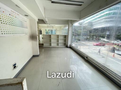 Prime 5-Storey 200 SQM Shop House in Thong Lo soi 9 Big Intersection - Ideal for Any Business Venture