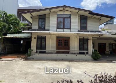 480 SQM Commercial House Thong Lo 25 - Diverse Space with Parking