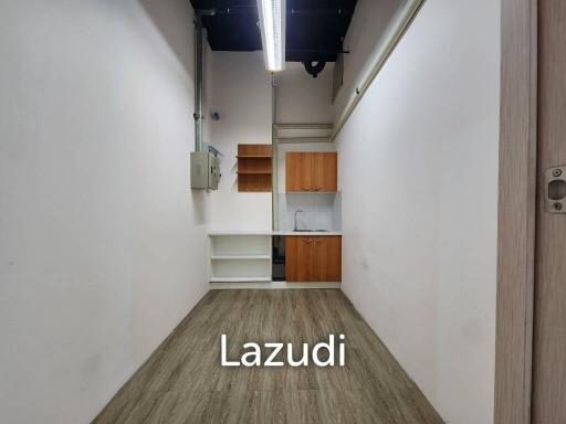 Premium Retail Space for rent in Sathorn