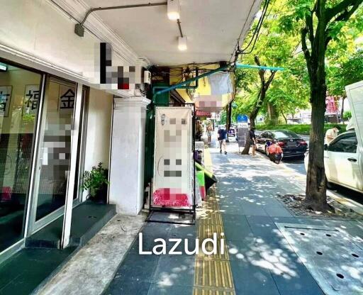 BUSINESS FOR SALE: Restaurant in Thonglor