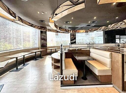 Ultra Luxury Restaurant/Bar for Rent in Thonglor