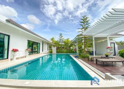 Ready to move in private pool villa at Toongklom