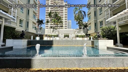 Classic Renovated Spacious Condo Sukhumvit 43 Sale