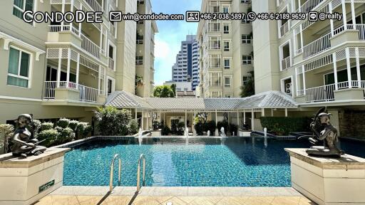 Classic Renovated Spacious Condo Sukhumvit 43 Sale