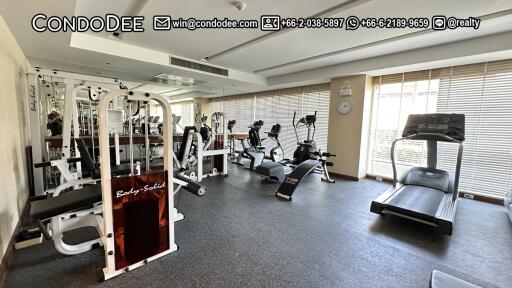 Classic Renovated Spacious Condo Sukhumvit 43 Sale