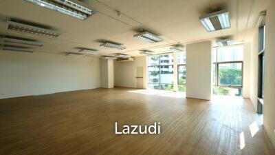 Versatile 120 sq.m. Commercial Space in Sathorn-Narathiwat, Ideal for Offices, Clinics, and Spa.