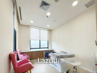 For Take Over Clinic in Prime Central Mall Location with Over 19 Rooms