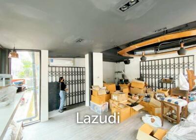 Commercial Property in Sukhumvit 11