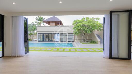 A newly renovated 3 Bedrooms Luxury Private Pool Villa
