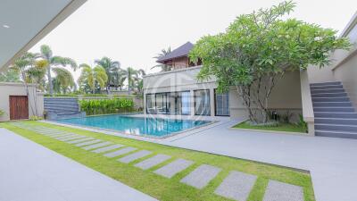 A newly renovated 3 Bedrooms Luxury Private Pool Villa