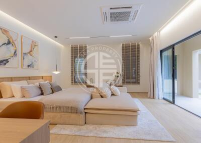 A newly renovated 3 Bedrooms Luxury Private Pool Villa