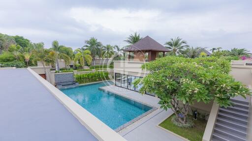 A newly renovated 3 Bedrooms Luxury Private Pool Villa