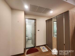 1-BR Condo at Supalai Oriental Sukhumvit 39 near MRT Phetchaburi