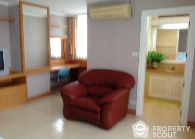 2-BR Condo at Supalai Place Sukhumvit 39 near BTS Phrom Phong (ID 512811)