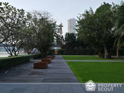 3-BR Condo at The River Condominium near BTS Saphan Taksin