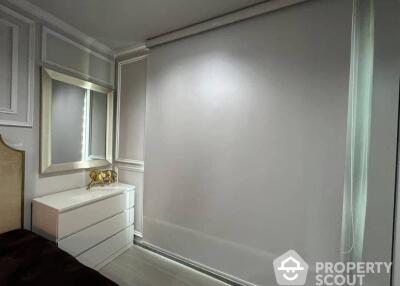 1-BR Condo at Life Asoke - Rama 9 near MRT Phra Ram 9