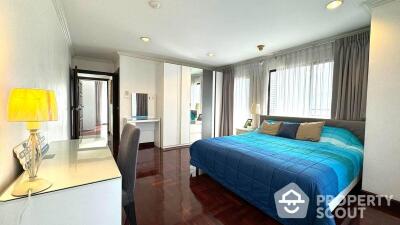 3-BR Condo at Richmond Palace Condominium near BTS Phrom Phong