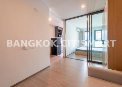 Condo at Aspire Ratchayothin for rent