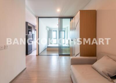 Condo at Aspire Ratchayothin for rent