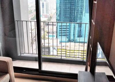 1 Bed 35 SQ.M The Capital Ekamai - Thonglor