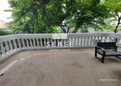 Magnificent 3 bed for rent and sale in Thonglor