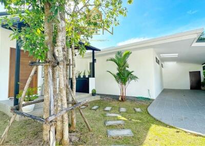 Modern 3-Bedroom Villa in Rawai for Rent