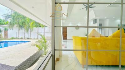 Modern 3-Bedroom Villa in Rawai for Rent