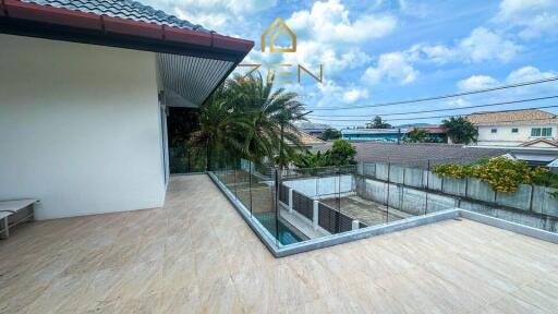 Modern 6-Bedroom Villa in Chalong for Rent