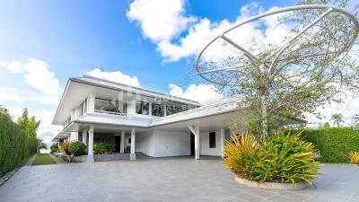 Modern Pool Villa with Phang Nga Views