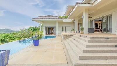 Sea View Villa Overlooking Phang Nga Bay