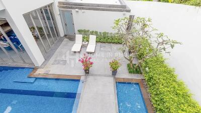 Modern Courtyard Pool Villa in Cape Yamu