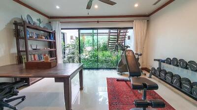 Tranquil Thai-Balinese Style Villa in Gated Community