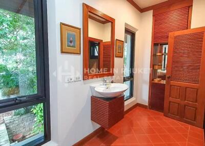 Tranquil Thai-Balinese Style Villa in Gated Community