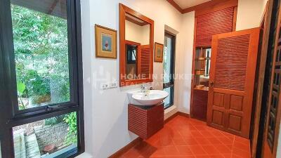 Tranquil Thai-Balinese Style Villa in Gated Community