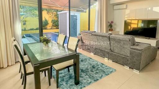 Semi-Detached Villa in Si Sunthon