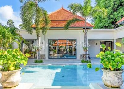 Luxurious Pool Villa in Exclusive Estate in Bang Tao