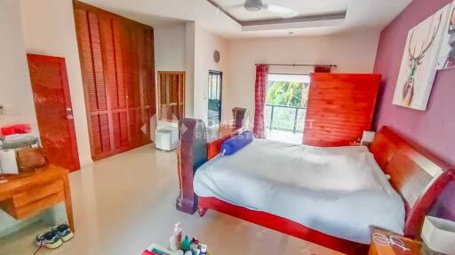 Family Home in Rawai with Private Pool