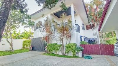 Family Home in Rawai with Private Pool