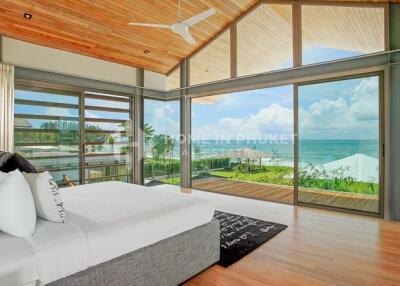 Beachfront Villa with Spectacular Ocean View