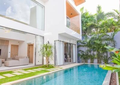 Contemporary 3-Bed Pool Villa in Pasak